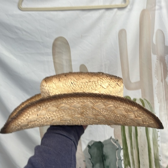 Down and Dirty Cowgirl Hat - Picture 2 of 5